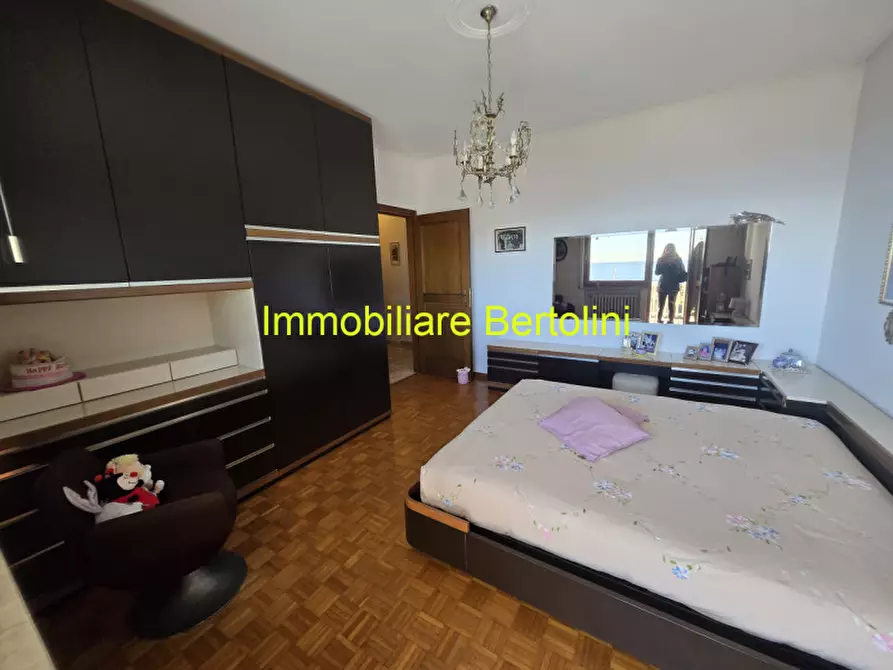 Immagine 12 di Appartamento in vendita  in VIA GOETHE a San Remo