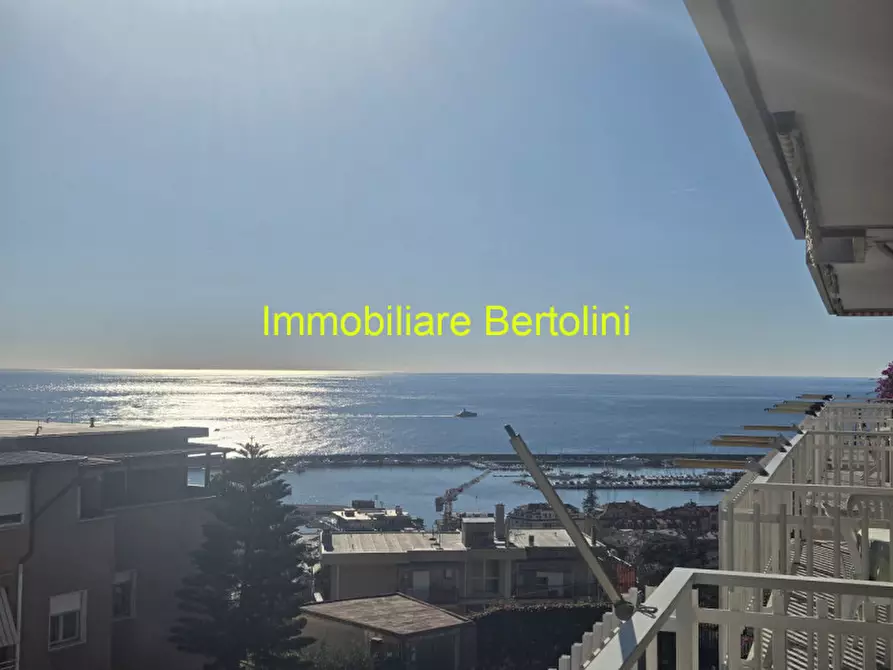 Immagine 26 di Appartamento in vendita  in VIA GOETHE a San Remo