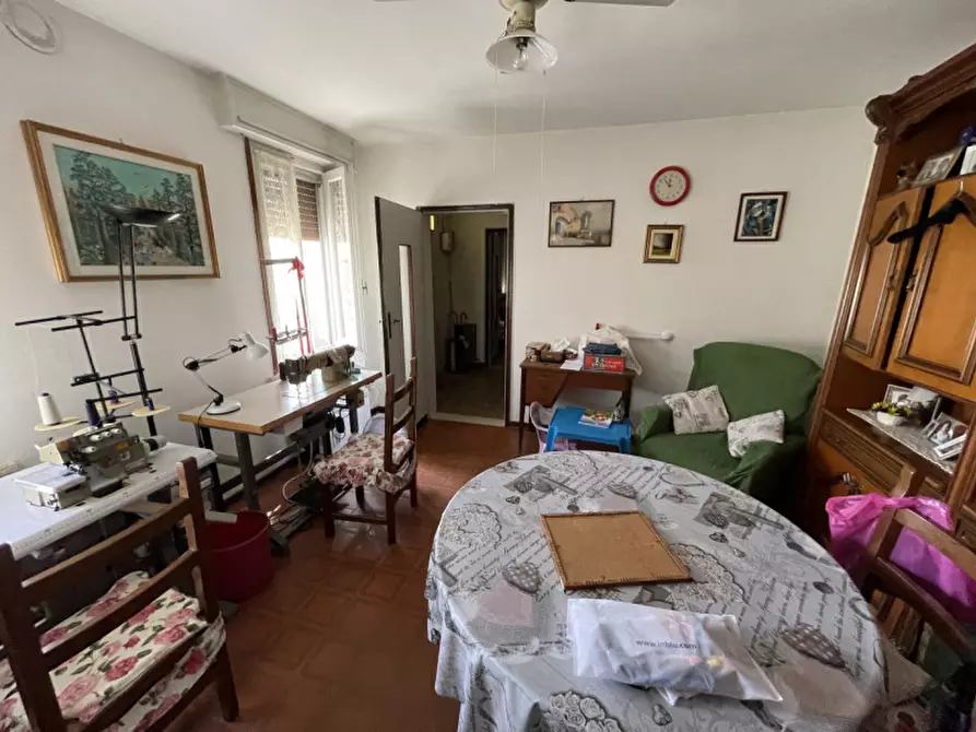 Immagine 3 di Casa bifamiliare in vendita  a Suzzara