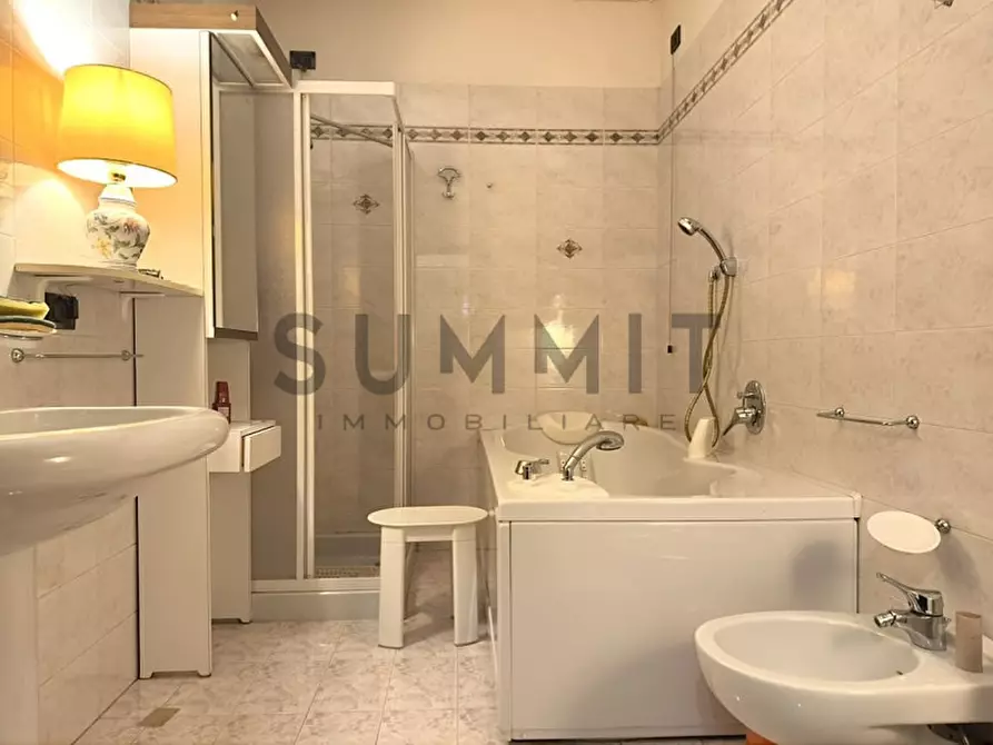 Immagine 9 di Appartamento in vendita  in duomo schio a Schio