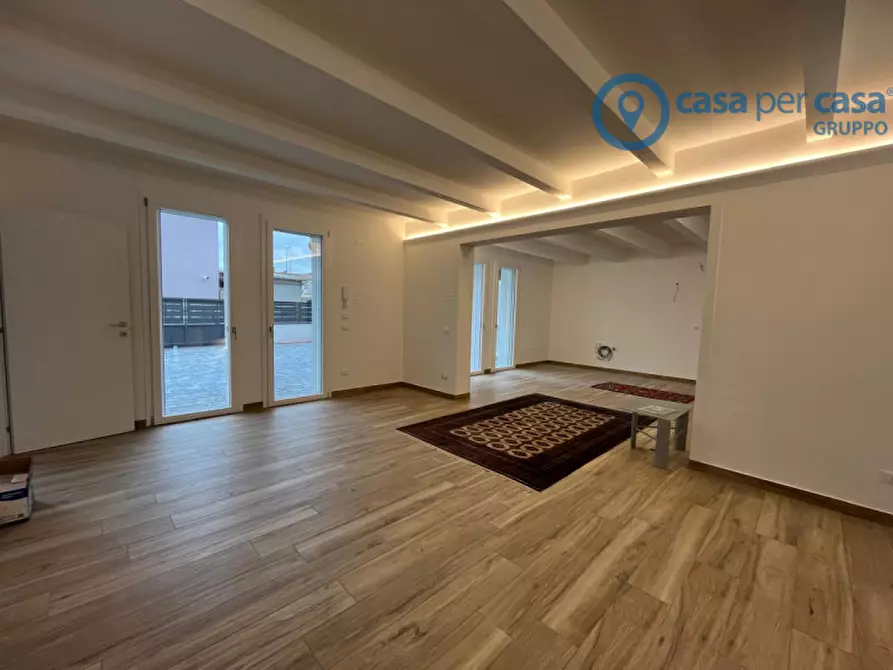 Immagine 2 di Villetta a schiera in affitto  a Rovigo