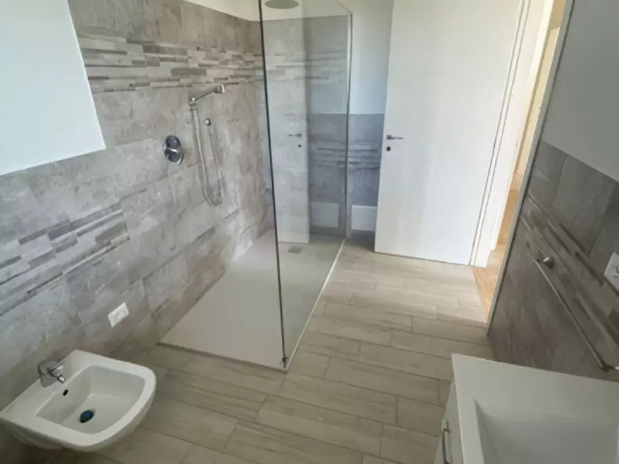 Immagine 12 di Casa bifamiliare in vendita  in Via Veneto a Castegnero