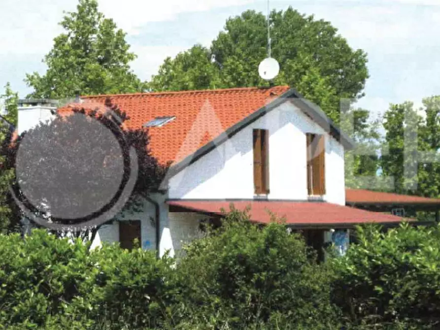 Immagine 1 di Casa indipendente in vendita  in Via Albarella, 25 a Camposampiero