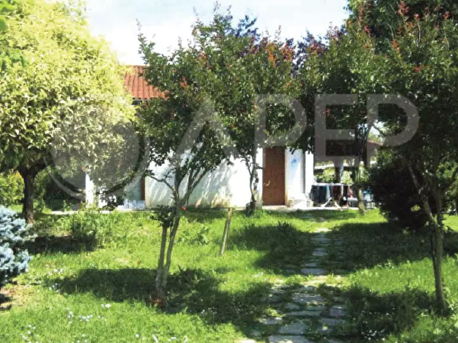 Immagine 2 di Casa indipendente in vendita  in Via Albarella, 25 a Camposampiero