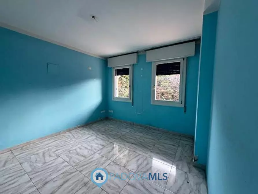 Immagine 1 di Casa indipendente in vendita  a Padova