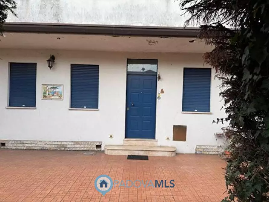 Immagine 9 di Casa indipendente in vendita  a Padova