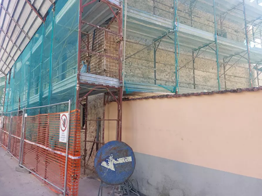 Immagine 3 di Villetta a schiera in vendita  in Via Regina Margherita, 65022 Bussi Sul Tirino PE, Italia a Bussi Sul Tirino