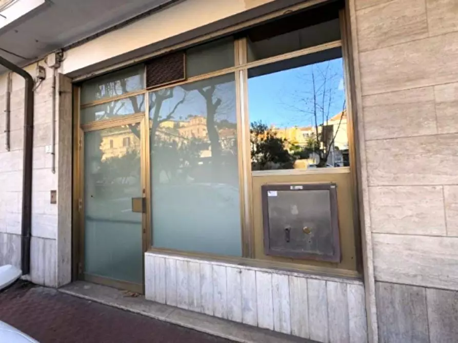 Immagine 1 di Ufficio in vendita  in Via Vincenzo Salvi, 3, 63066 Grottammare AP, Italia a Grottammare
