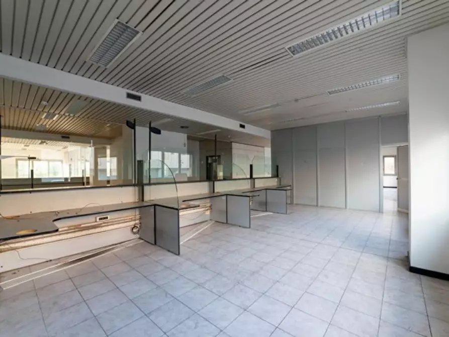 Immagine 6 di Ufficio in vendita  in Via Igualada, 8, 23900 Lecco LC, Italia a Lecco