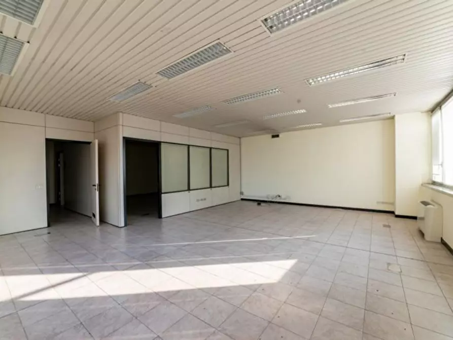 Immagine 20 di Ufficio in vendita  in Via Igualada, 8, 23900 Lecco LC, Italia a Lecco