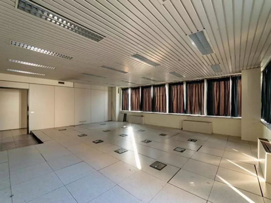 Immagine 24 di Ufficio in vendita  in Via Igualada, 8, 23900 Lecco LC, Italia a Lecco