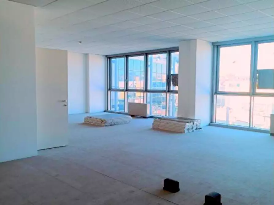 Immagine 1 di Ufficio in vendita  in Via Venezia a Padova