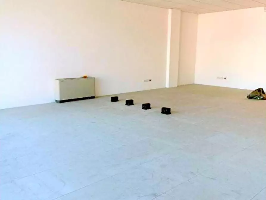 Immagine 8 di Ufficio in vendita  in Via Venezia a Padova