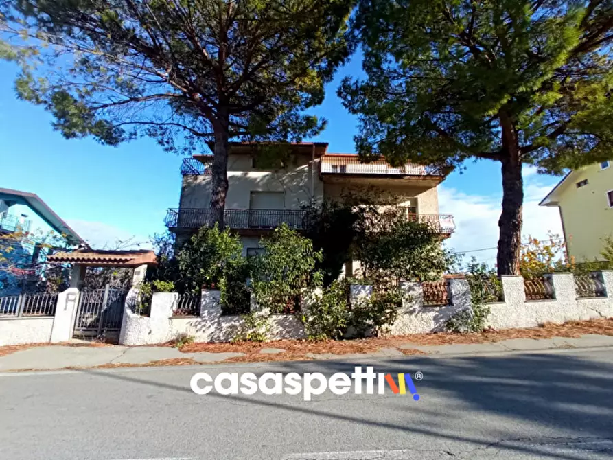 Immagine 2 di Casa indipendente in vendita  in VIA BORGO DA MONTE 28 a Monteprandone