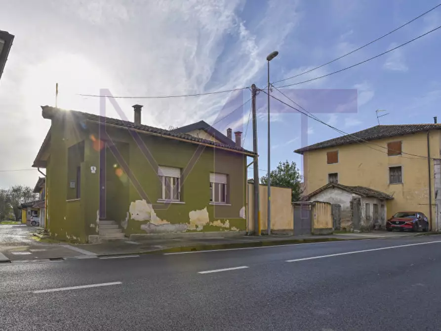 Immagine 1 di Casa indipendente in vendita  in Via Guglielmo Marconi a Palmanova