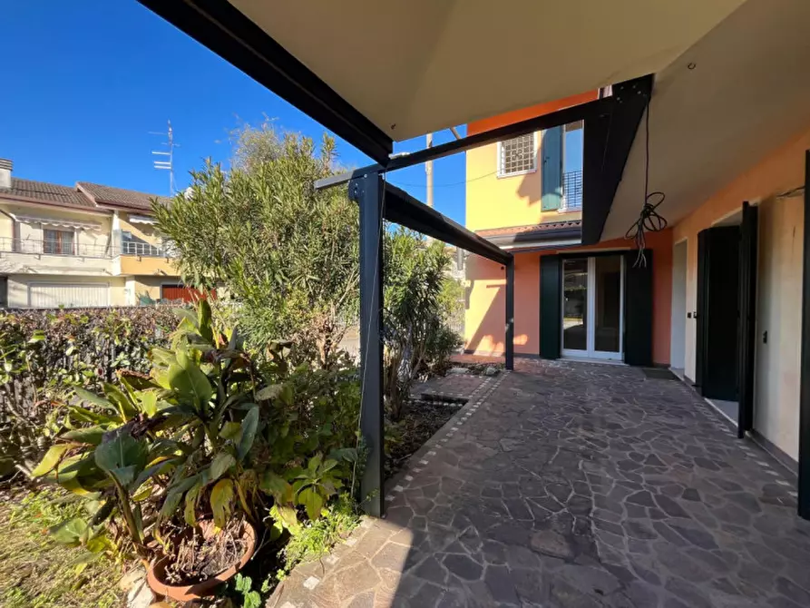 Immagine 16 di Villa in vendita  in Via Tiziano Vecellio a Padova