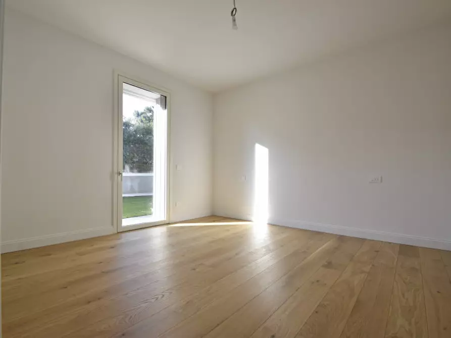 Immagine 20 di Appartamento in vendita  in Via Abruzzo a Bussolengo