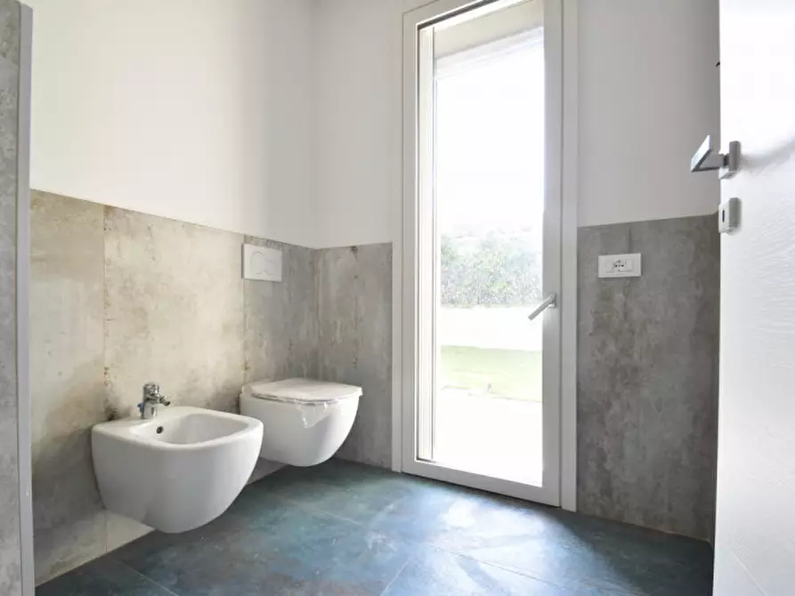 Immagine 24 di Appartamento in vendita  in Via Abruzzo a Bussolengo