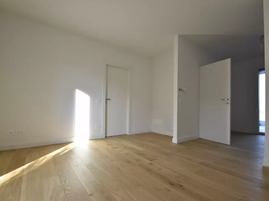 Immagine 32 di Appartamento in vendita  in Via Abruzzo a Bussolengo