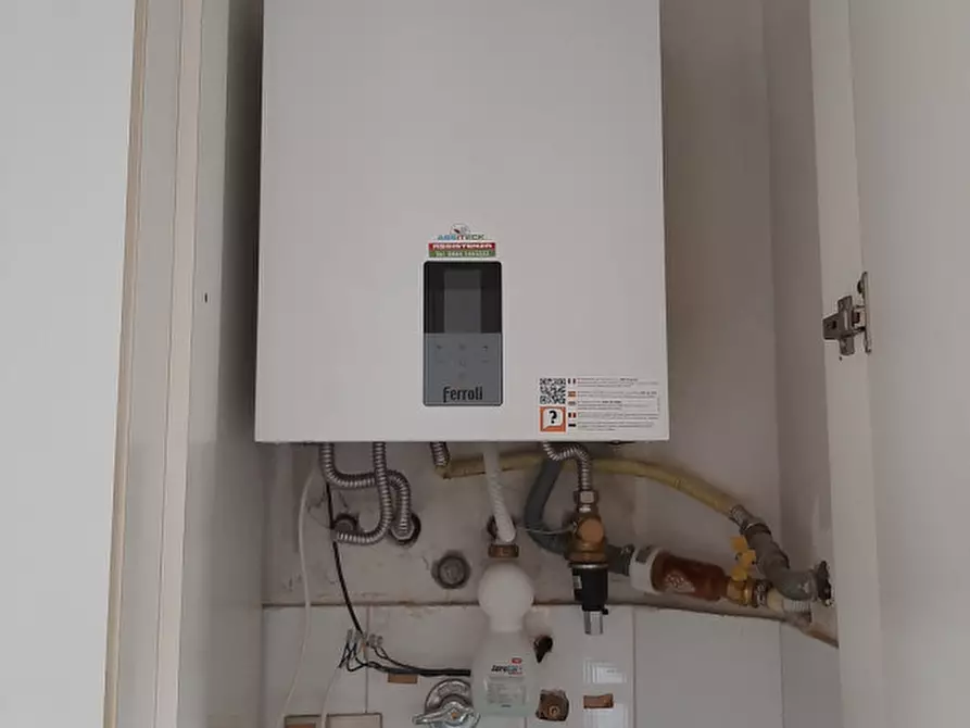 Immagine 27 di Appartamento in vendita  in Via Puccini,9 a Vicenza