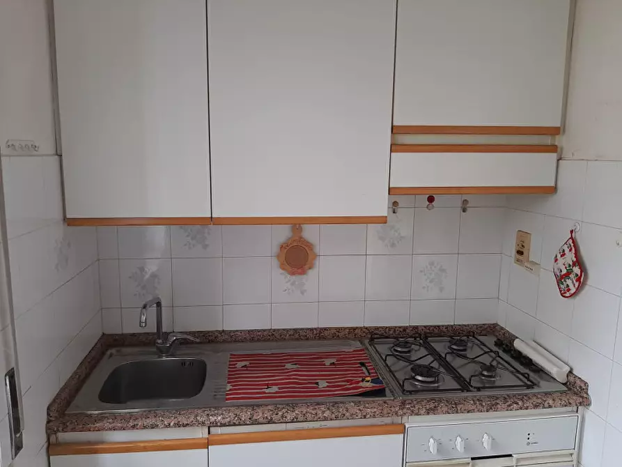 Immagine 26 di Appartamento in vendita  in Via Puccini,9 a Vicenza