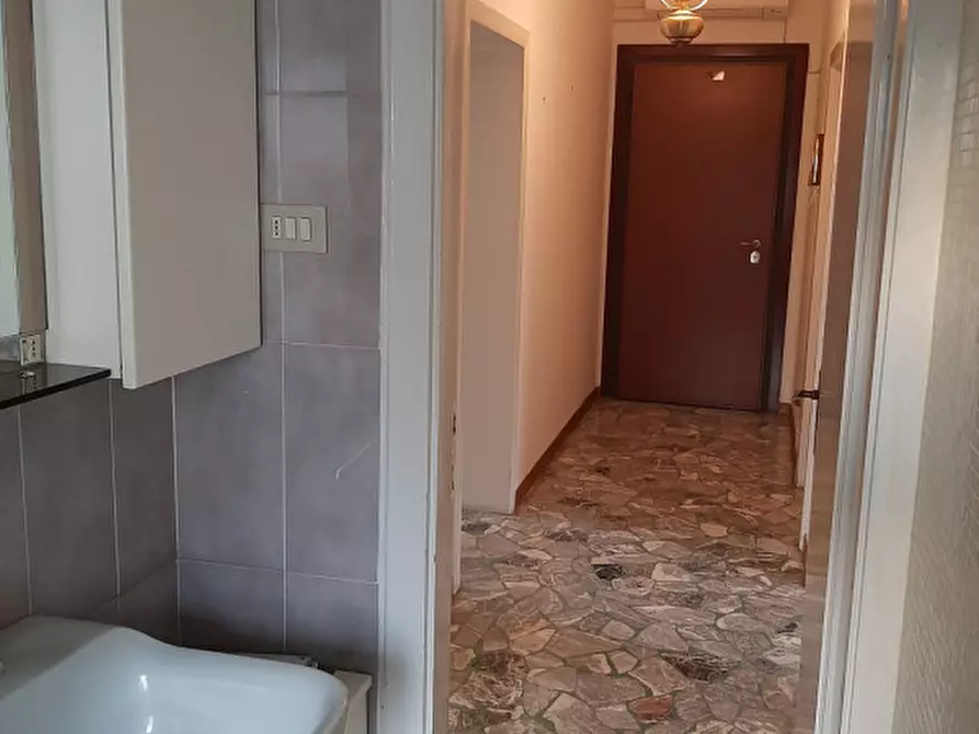 Immagine 28 di Appartamento in vendita  in Via Puccini,9 a Vicenza