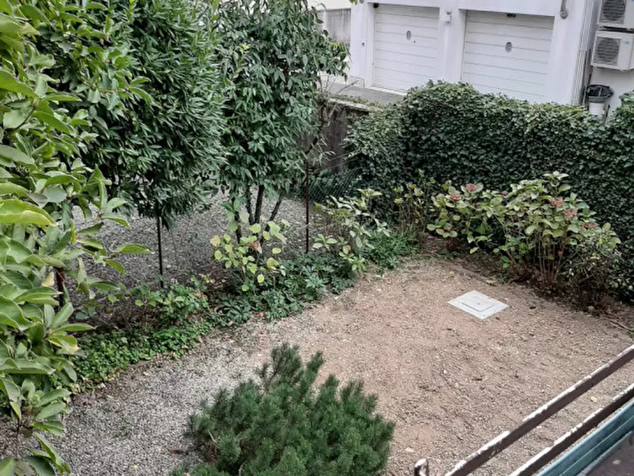 Immagine 36 di Appartamento in vendita  in Via Puccini,9 a Vicenza