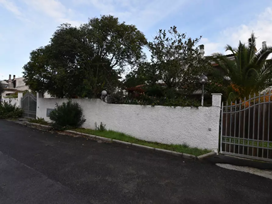 Immagine 17 di Casa indipendente in vendita  in Viale Colle Romito a Ardea