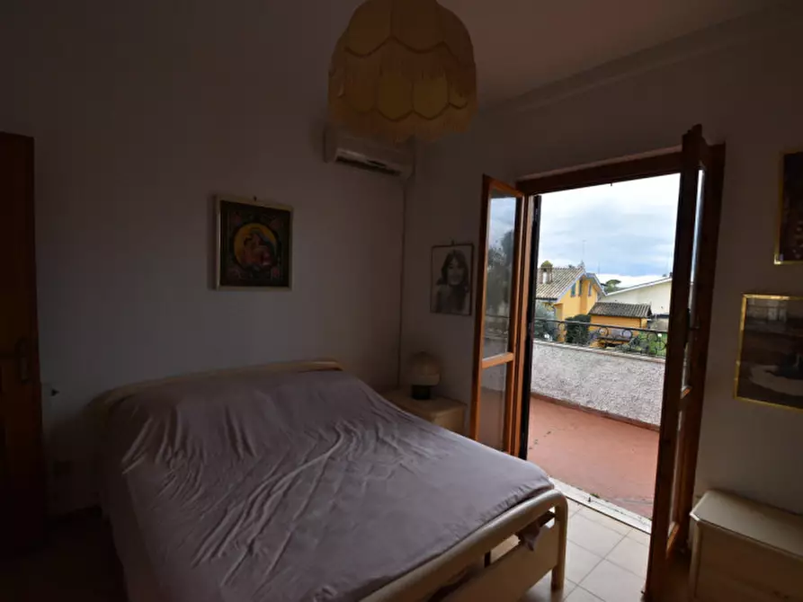 Immagine 21 di Casa indipendente in vendita  in Viale Colle Romito a Ardea