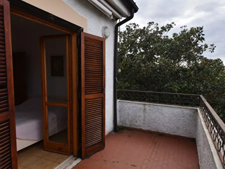 Immagine 23 di Casa indipendente in vendita  in Viale Colle Romito a Ardea