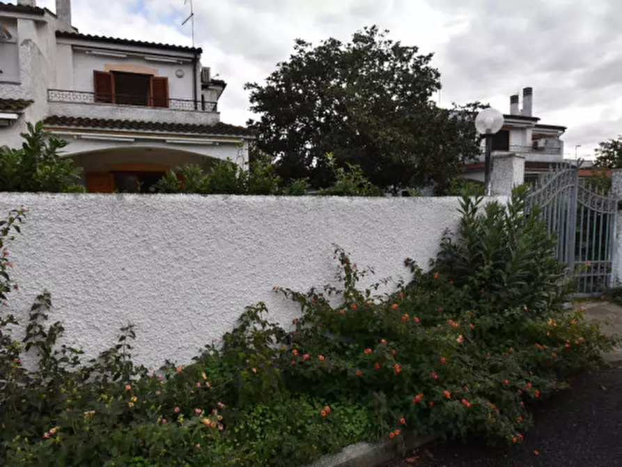 Immagine 32 di Casa indipendente in vendita  in Viale Colle Romito a Ardea