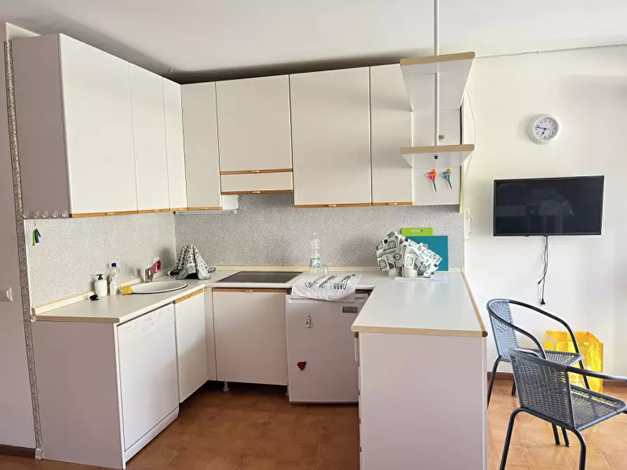 Immagine 2 di Appartamento in vendita  in Via Lungo Lago a Calceranica Al Lago