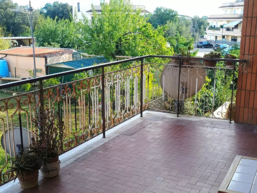 Immagine 15 di Appartamento in vendita  in Via Zinasco a Roma