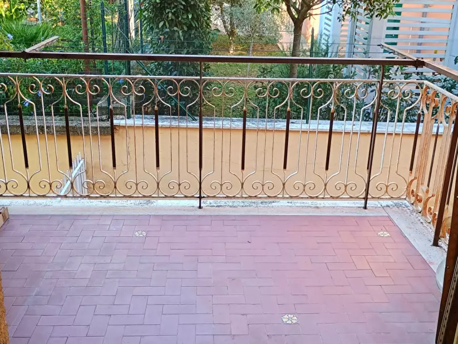 Immagine 17 di Appartamento in vendita  in Via Zinasco a Roma