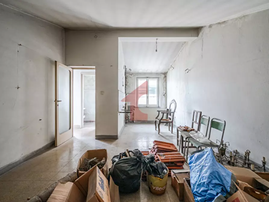 Immagine 22 di Palazzo in vendita  a Parma