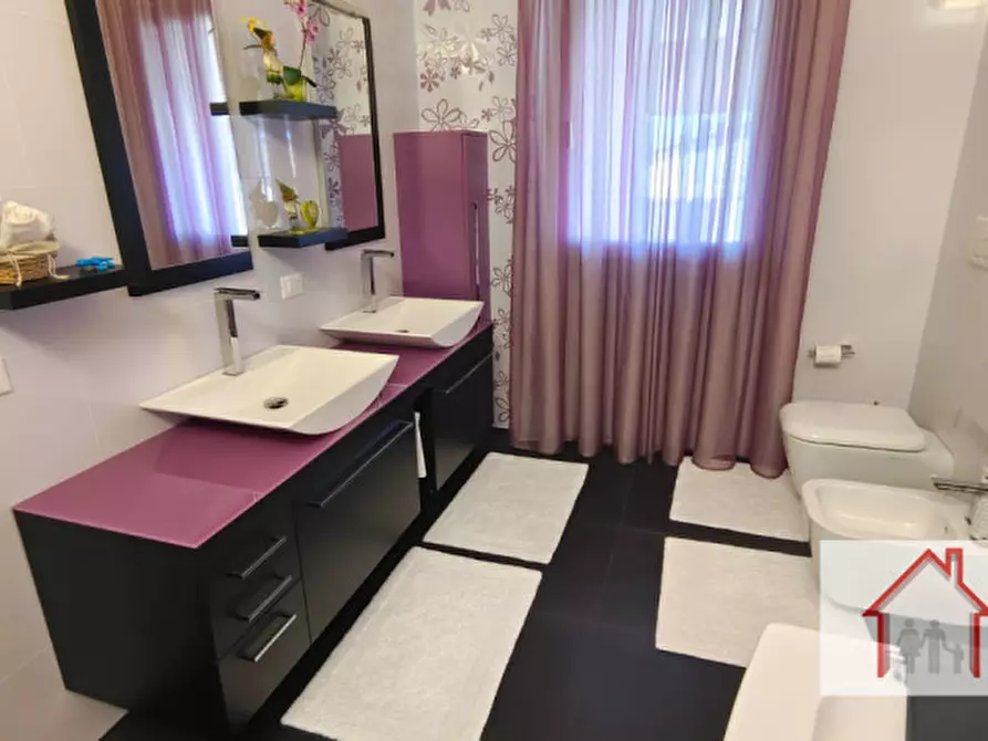 Immagine 25 di Casa indipendente in vendita  a Trevignano