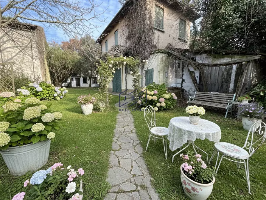 Immagine 6 di Casa bifamiliare in vendita  a Ponte Di Piave