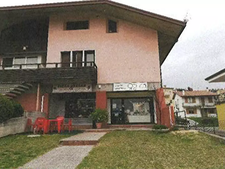 Immagine 2 di Attività commerciale in vendita  in Via Giacomo Matteotti 3 a Sant'ambrogio Di Valpolicella