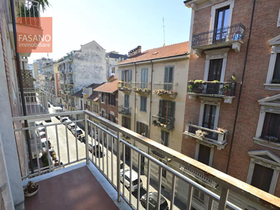 Immagine 9 di Camera in affitto  in Via Perosa 63 a Torino