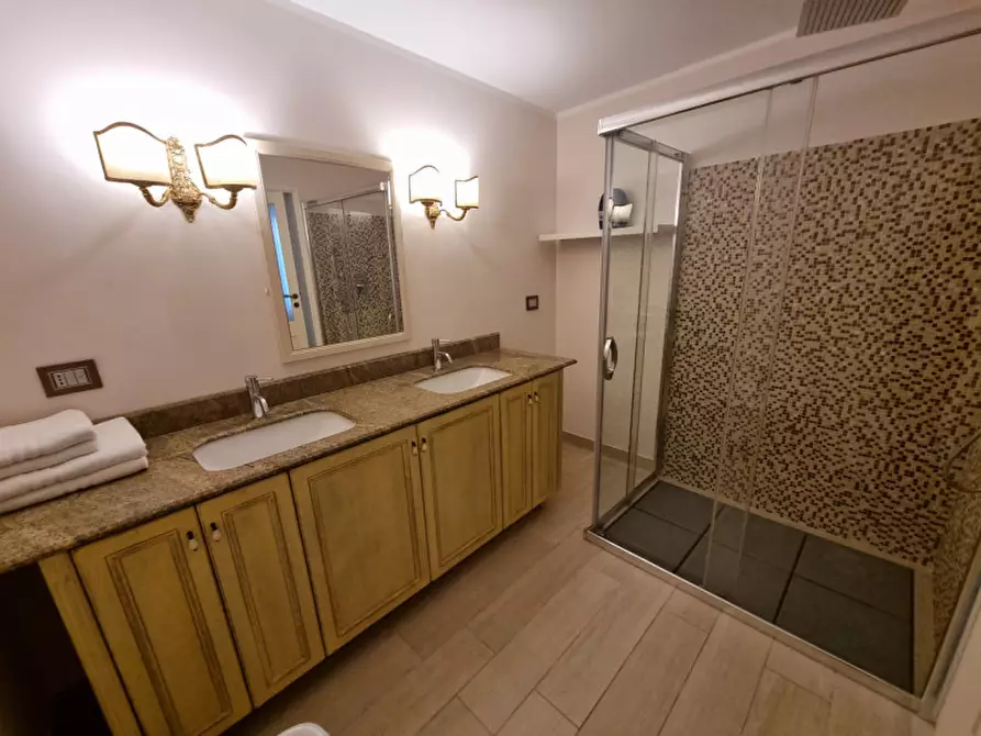 Immagine 15 di Appartamento in vendita  in Piazza d'Italia a Lecce