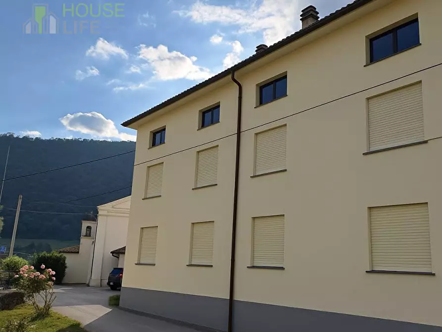 Immagine 1 di Villetta a schiera in vendita  in Via Campipiani di Sotto a Monte Di Malo