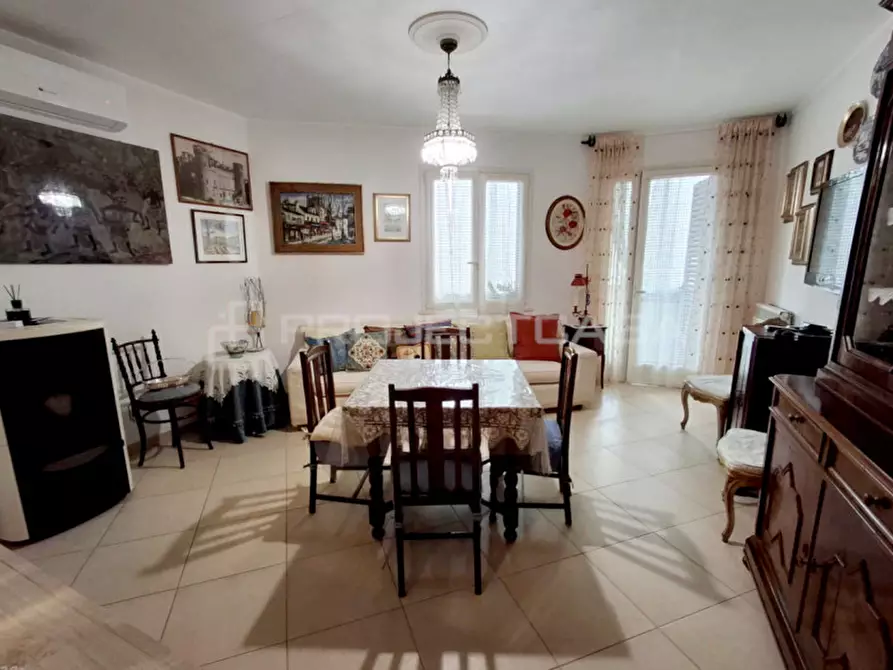 Immagine 5 di Appartamento in vendita  in via dante alighieri a Giurdignano