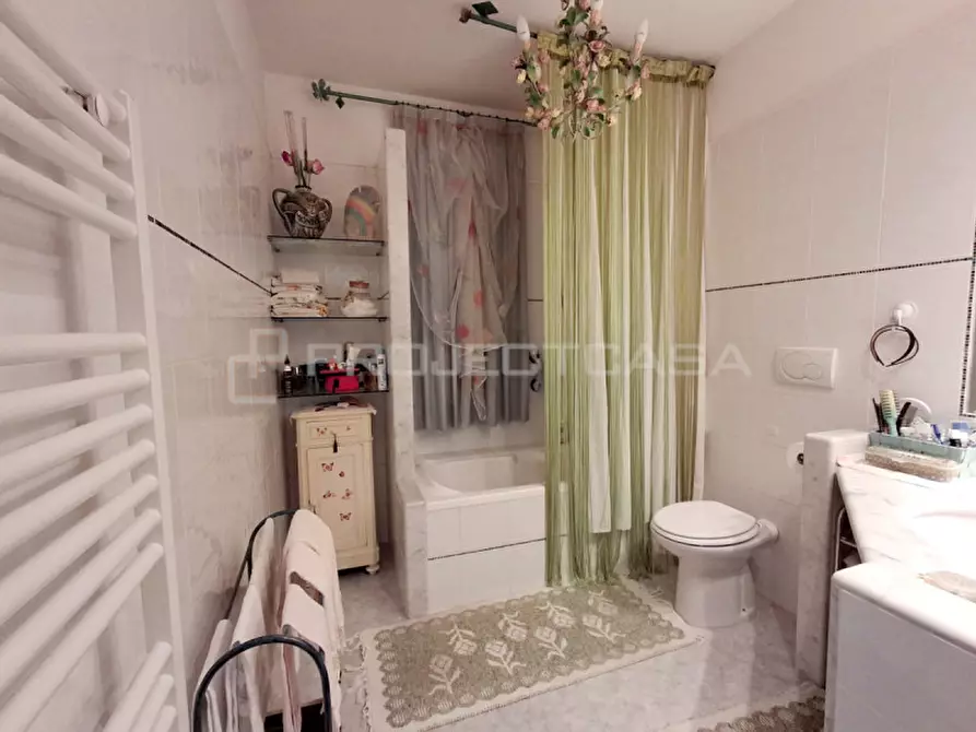 Immagine 11 di Appartamento in vendita  in via dante alighieri a Giurdignano