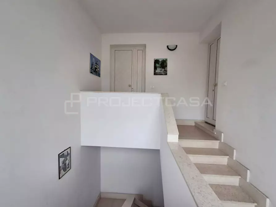 Immagine 17 di Appartamento in vendita  in via dante alighieri a Giurdignano