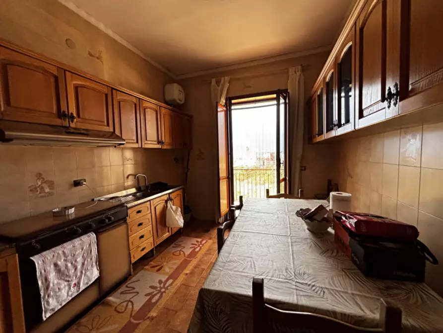 Immagine 7 di Villa in vendita  in VIA DEL LAVORO N°8 a Torre Del Greco