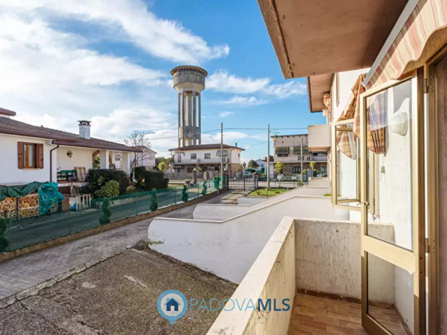 Immagine 9 di Appartamento in vendita  in Via Marconi a Agna