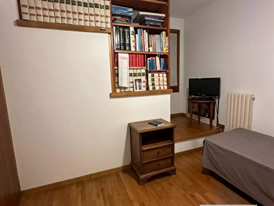 Immagine 14 di Villetta a schiera in vendita  a Giavera Del Montello