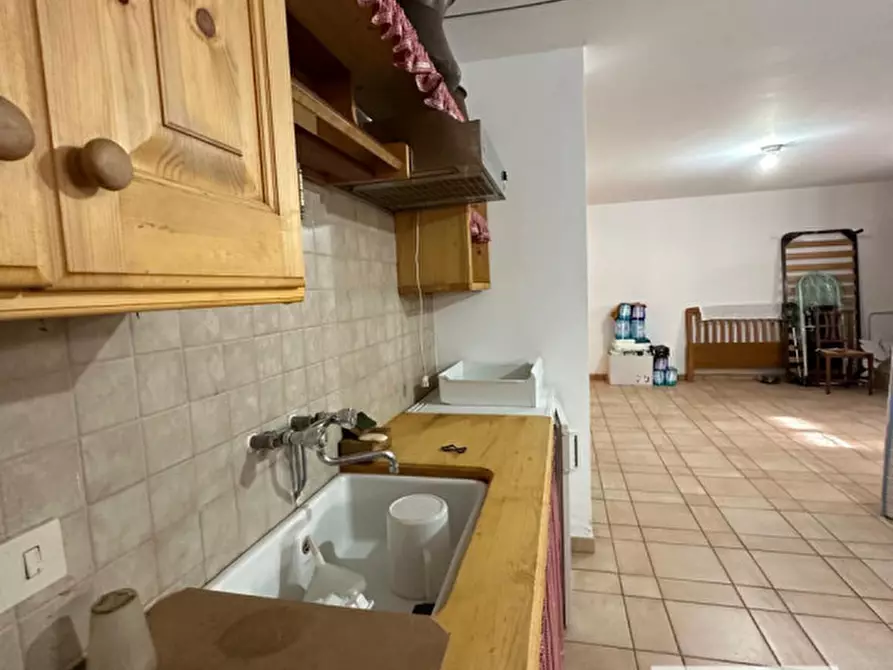 Immagine 18 di Villetta a schiera in vendita  a Giavera Del Montello