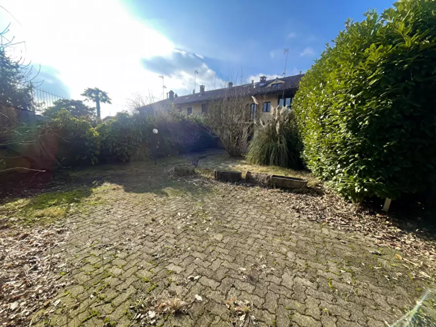 Immagine 3 di Rustico / casale in vendita  in via casaverde 9 a Pino Torinese