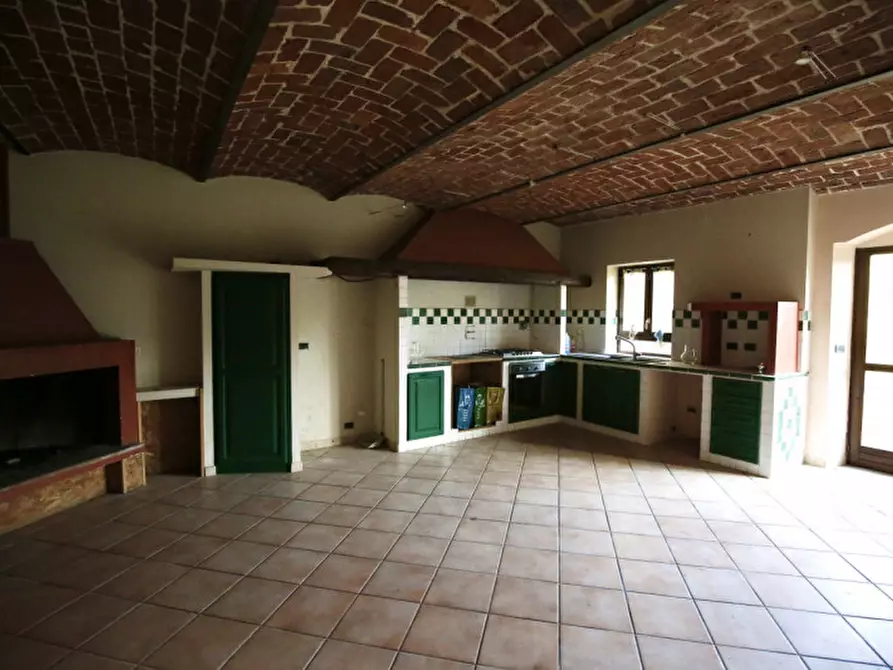 Immagine 7 di Rustico / casale in vendita  in via casaverde 9 a Pino Torinese